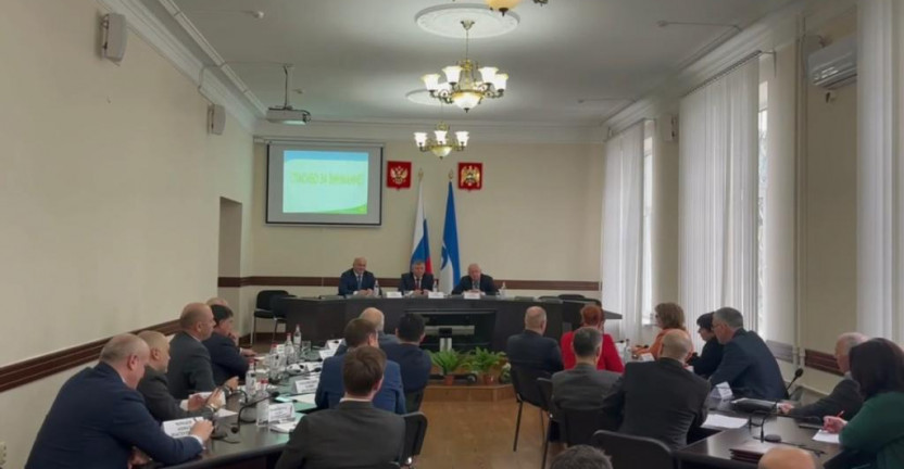 Заседание коллегии Министерства промышленности, энергетики и торговли КБР